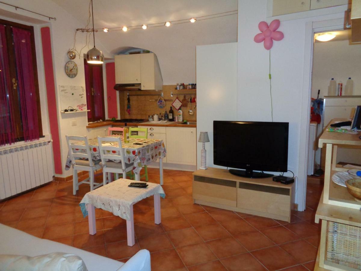 Apartment Medieval Village Isolabona Екстериор снимка